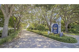 10311 SE Jupiter Narrows Dr, Hobe Sound, FL 33455, Sold 07/27/20