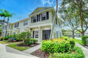 919 Kokomo Key Ln, Delray Beach, FL 33483, Sold 10/30/20