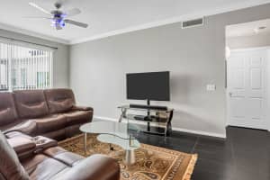 2421 NE 65th St, Fort Lauderdale, FL 33308, Sold 11/04/20