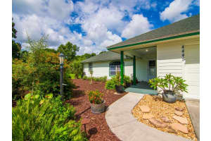 4445 62nd Ct, Vero Beach, FL 32967, Sold 08/12/20