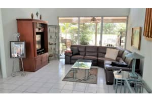 9573 Carousel Cir N, Boca Raton, FL 33434, Sold 02/03/21