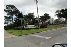 2426 Lena Ln, West Palm Beach, FL 33415, Sold 09/01/20