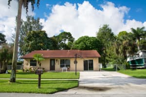 4638 Vespasian Ct, Lake Worth, FL 33463, Sold 07/24/20