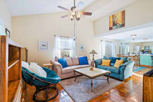 312 Maplecrest Cir, Jupiter, FL 33458, Sold 08/07/20