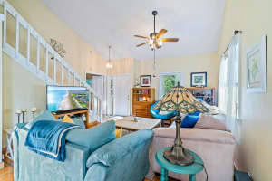 312 Maplecrest Cir, Jupiter, FL 33458, Sold 08/07/20