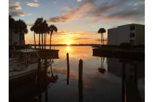 1950 SW Palm City Rd, Stuart, FL 34994, Sold 01/22/21