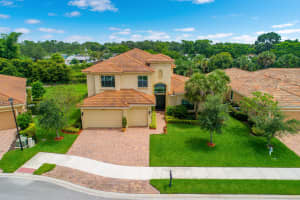 2355 NW Diamond Creek Way, Jensen Beach, FL 34957, Sold 08/03/20