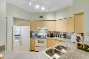 350 Crestwood Cir, Royal Palm Beach, FL 33411, Sold 08/20/20