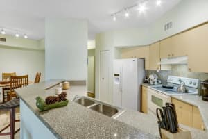 350 Crestwood Cir, Royal Palm Beach, FL 33411, Sold 08/20/20