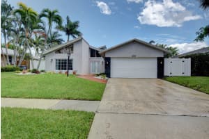 6388 Amberwoods Dr, Boca Raton, FL 33433, Sold 09/11/20