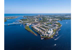 1000 US-1, Jupiter, FL 33477, Sold 10/30/20