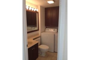 718 Mill Valley Pl, West Palm Beach, FL 33409, Sold 10/08/20