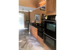 MLS# R10632325, West Palm Beach, Florida 33409