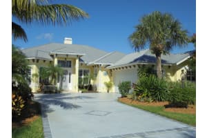 4349 Gator Trace Cir, Fort Pierce, FL 34982, Sold 10/01/20