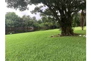 2419 Waterside Dr, Lake Worth, FL 33461, Sold 07/28/20