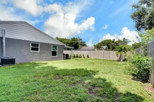 8309 Little Beth Dr W, Boynton Beach, FL 33472, Sold 08/31/20