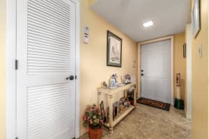 1600 NE Dixie Hwy, Jensen Beach, FL 34957, Sold 07/30/20