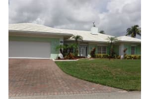 135 Parliament Ct, Fort Pierce, FL 34949, Sold 08/21/20