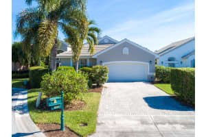 8284 Bob-O-Link Dr, West Palm Beach, FL 33412, Sold 10/06/20