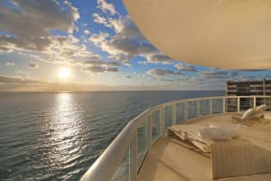 4600 N Ocean Dr, Riviera Beach, FL 33404, Sold 05/07/21