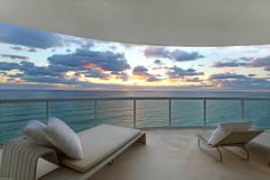 4600 N Ocean Dr, Riviera Beach, FL 33404, Sold 05/07/21