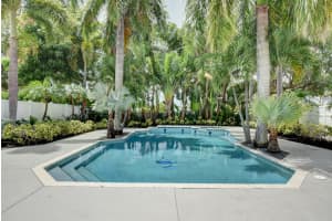 1020 Delray Lakes Dr, Delray Beach, FL 33444, Sold 07/28/20