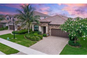 8870 Willow Cove Ln, Lake Worth, FL 33467, Sold 08/25/20