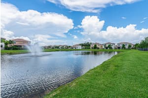 8870 Willow Cove Ln, Lake Worth, FL 33467, Sold 08/25/20