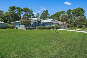 2228 SW Oak Ridge Rd, Palm City, FL 34990, Sold 08/19/20