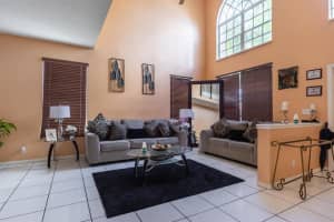 1354 Fairfax Cir E, Boynton Beach, FL 33436, Sold 10/01/20