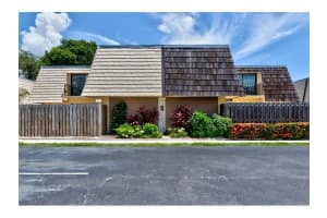 MLS# R10633287, Vero Beach, Florida 32960