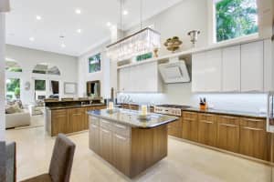 213 Grand Pointe Dr, Palm Beach Gardens, FL 33418, Sold 07/24/20