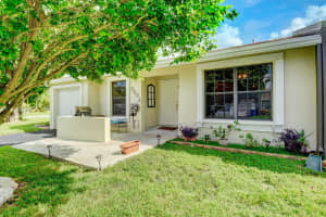 350 Lakewood Cir E, Margate, FL 33063, Sold 08/07/20