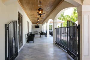 16381 Hollow Tree Ln, Wellington, FL 33470, Sold 02/26/21