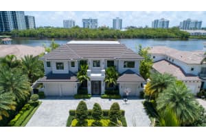 7160 NE 8th Dr, Boca Raton, FL 33487, Sold 09/24/20