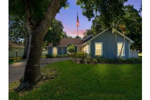 752 24th Square, Vero Beach, FL 32962, Sold 07/13/20