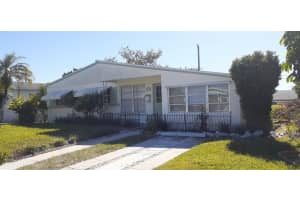 1141 W 24th St, West Palm Beach, FL 33404, Sold 01/25/21