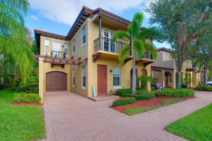 2780 Eagle Rock Cir, Royal Palm Beach, FL 33411, Sold 08/14/20