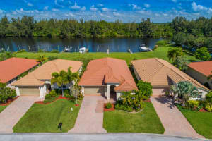 3381 SW Porpoise Cir, Stuart, FL 34997, Sold 09/10/20