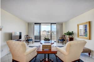 3589 S Ocean Blvd, South Palm Beach, FL 33480, Sold 12/30/20