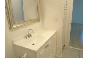 460 NW 20th St, Boca Raton, FL 33431, Sold 07/31/20