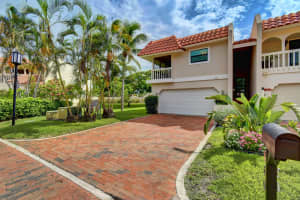 134 Harbor Cir, Delray Beach, FL 33483, Sold 12/21/20