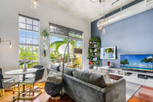 185 NE 4th Ave, Delray Beach, FL 33483, Sold 01/29/21