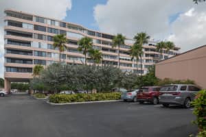 3589 S Ocean Blvd, South Palm Beach, FL 33480, Sold 11/13/20