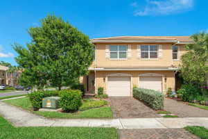 5898 Monterra Club Dr, Lake Worth, FL 33463, Sold 09/11/20