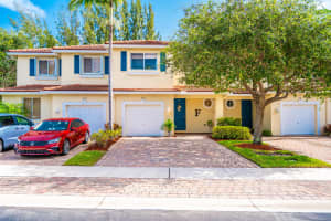 3054 N Evergreen Cir, Boynton Beach, FL 33426, Sold 08/21/20