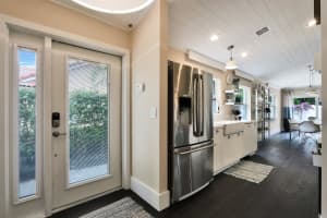 5279 Grande Palm Cir, Delray Beach, FL 33484, Sold 09/25/20