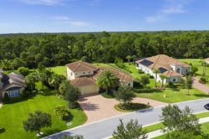 3009 SW Pond Apple St, Palm City, FL 34990, Sold 08/28/20