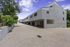 250 S Ocean Blvd, Delray Beach, FL 33483, Sold 08/04/20