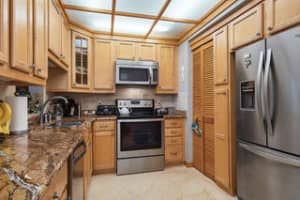 5505 N Ocean Blvd, Ocean Ridge, FL 33435, Sold 01/08/21